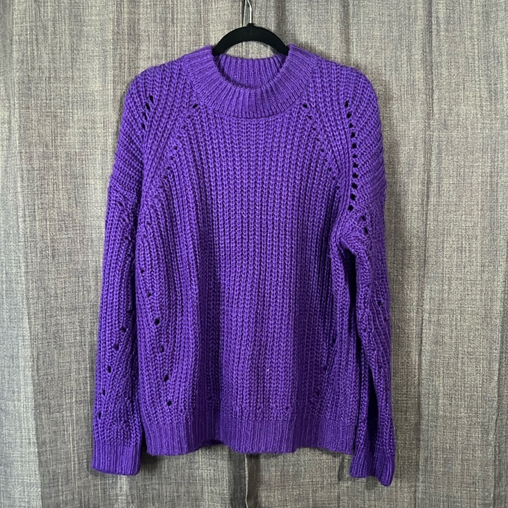 Eesome purple acrylic knit crewneck sweater size small/ medium